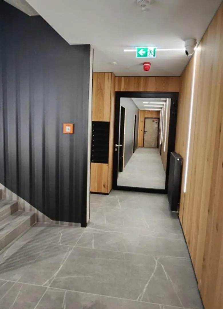 Luxury Vistula Old Town Apartments: Spa, Sauna & Pool Retreat Krakow Poland