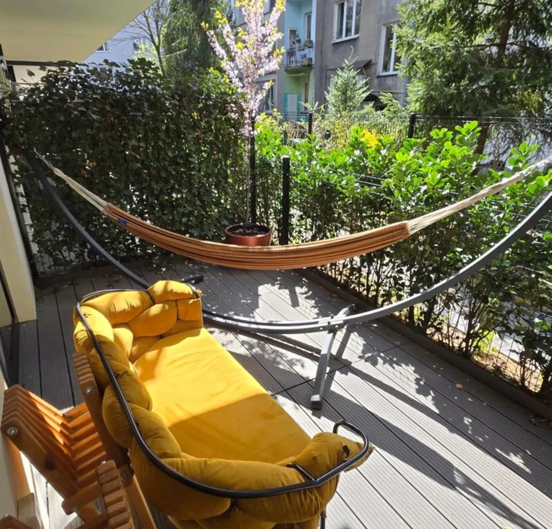 Luxury Vistula Old Town Apartments: Spa, Sauna & Pool Retreat Krakow Apartment