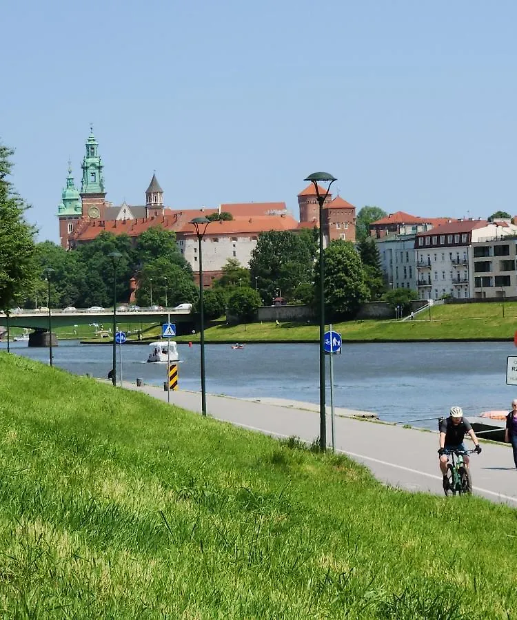 Luxury Old Town Apartments , Gym, Sauna & Swimming Pool ,Hammock, Free Parking! Kraków 0*,