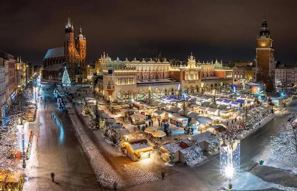 Luxury Old Town Apartments , Gym, Sauna & Swimming Pool ,Hammock, Free Parking! Kraków 0*,  Polen